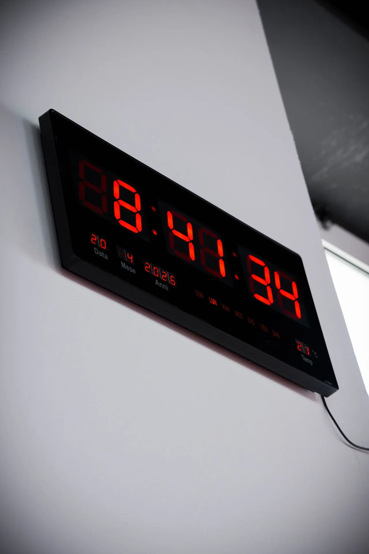 Orologio digitale con temperatura sala FISIOFIT